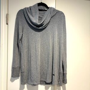 Gray Cupio Cowl Neck Long Sleeve Tunic Top